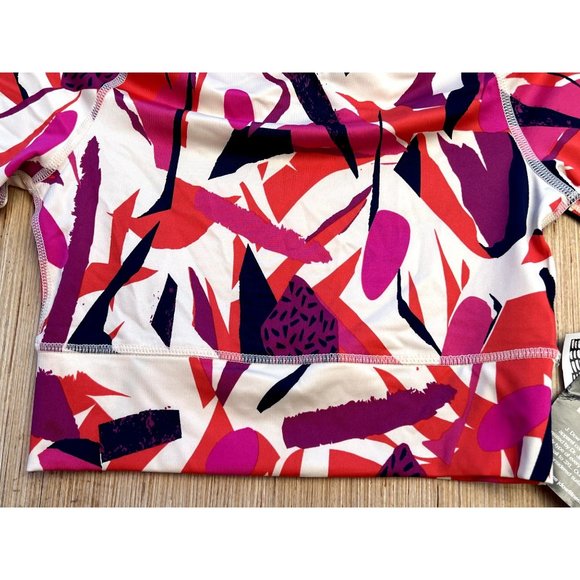 J. Dow Fitness - Women's Abstract Print Sports Crop Top - Extra Small - Picture 11 of 11